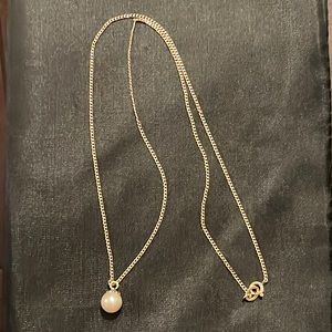 14k yellow 585 gold necklace with non removable pearl